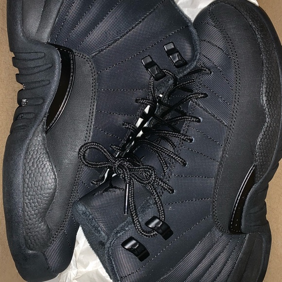 Jordan Shoes - JORDAN 12S "WINTERIZED"